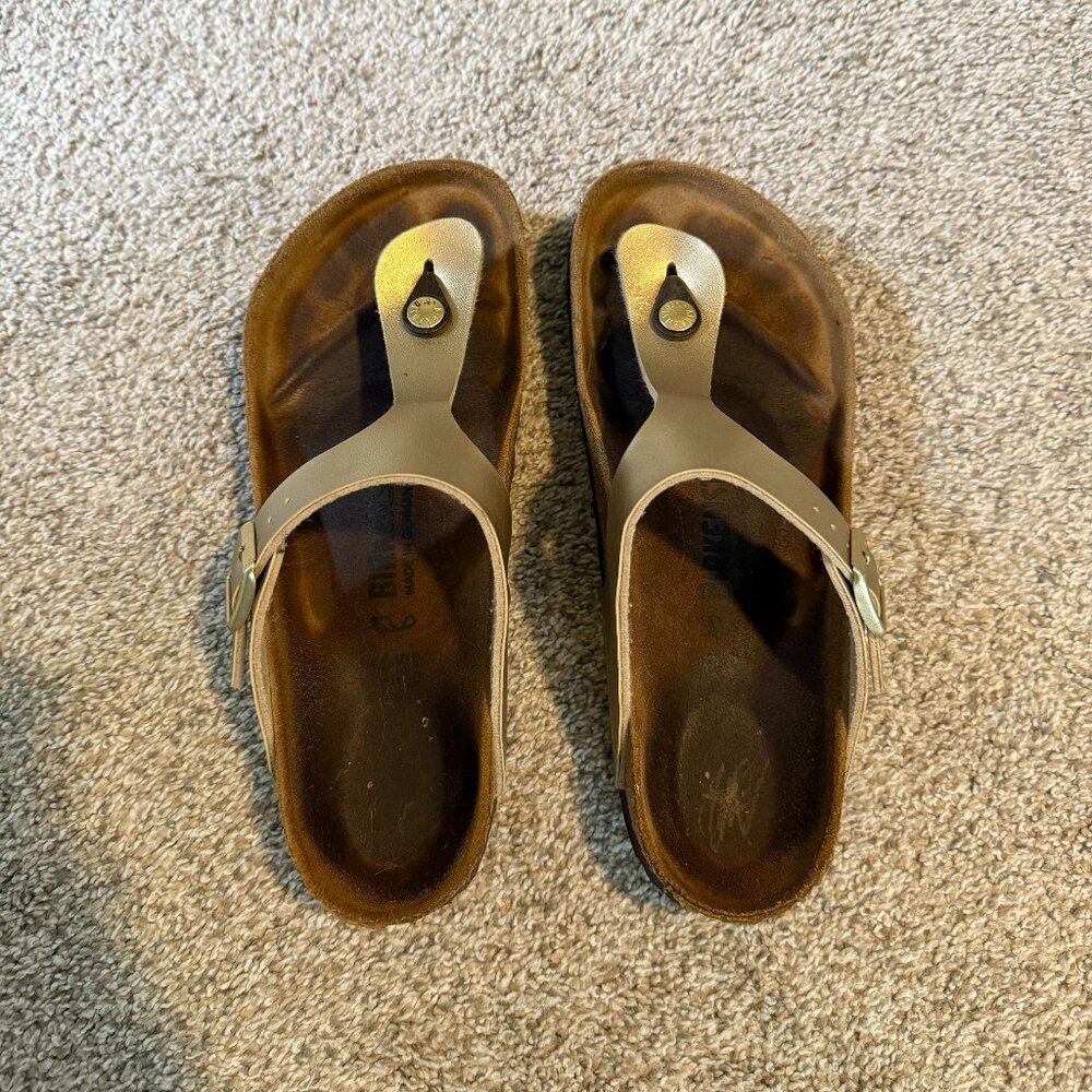 Birkenstock sandals- "Gizeh" style